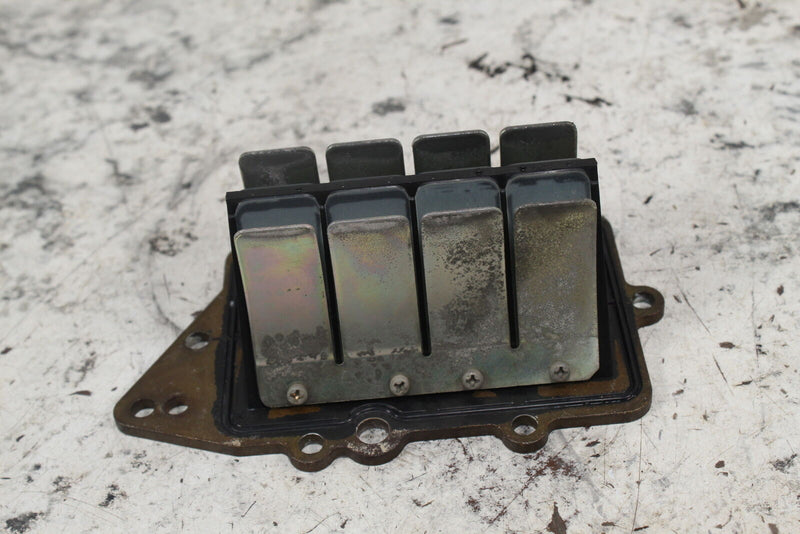 1998 YAMAHA WAVERUNNER GP800 Reed Cage Valve Intake Pedals 66E-13610-00-00 - Watercraft
