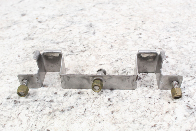 1998 YAMAHA WAVERUNNER GP800 Seat Bracket Stay and Bolts GP7-6378D-00-00 - Watercraft