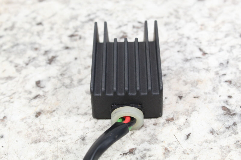 1998 YAMAHA WAVERUNNER GP800 Voltage Regulator Rectifier 63M-81960-00-00 - Watercraft