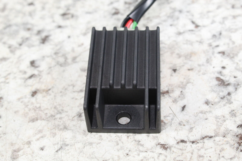 1998 YAMAHA WAVERUNNER GP800 Voltage Regulator Rectifier 63M-81960-00-00 - Watercraft