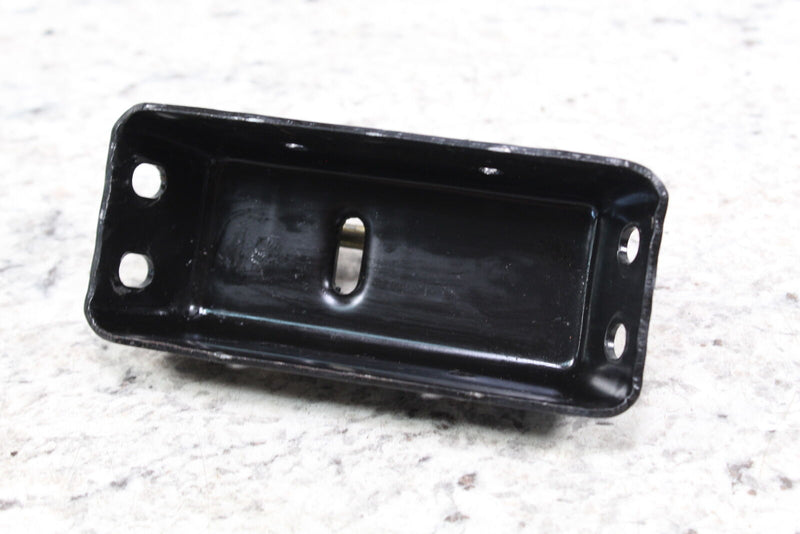 1999 ARCTIC CAT 500 4X4 Upper Motor Engine Mount Bracket  0506-083