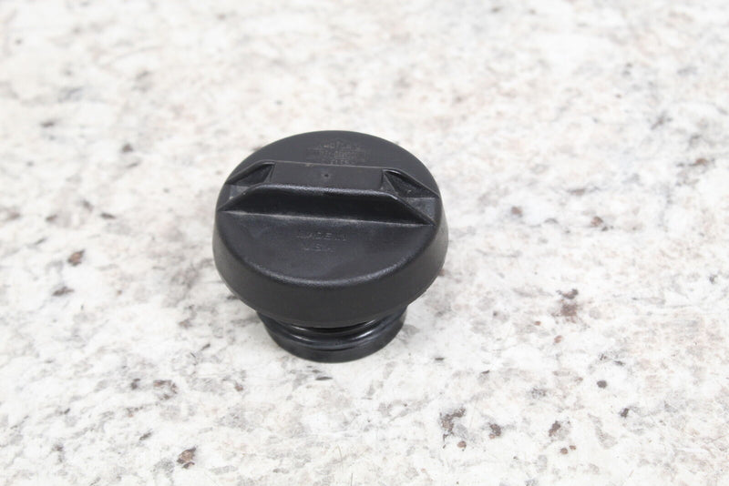 2000 HARLEY-DAVIDSON ELECTRA GLIDE CLASSIC FLHTCI Fuel Tank Cap Gas 61274-92B - Motorcycle