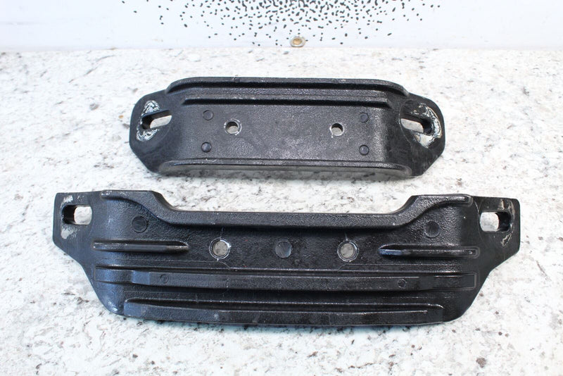 2000 POLARIS SLX 1200 Engine Mount Plates Motor Supports 5630584 5630585