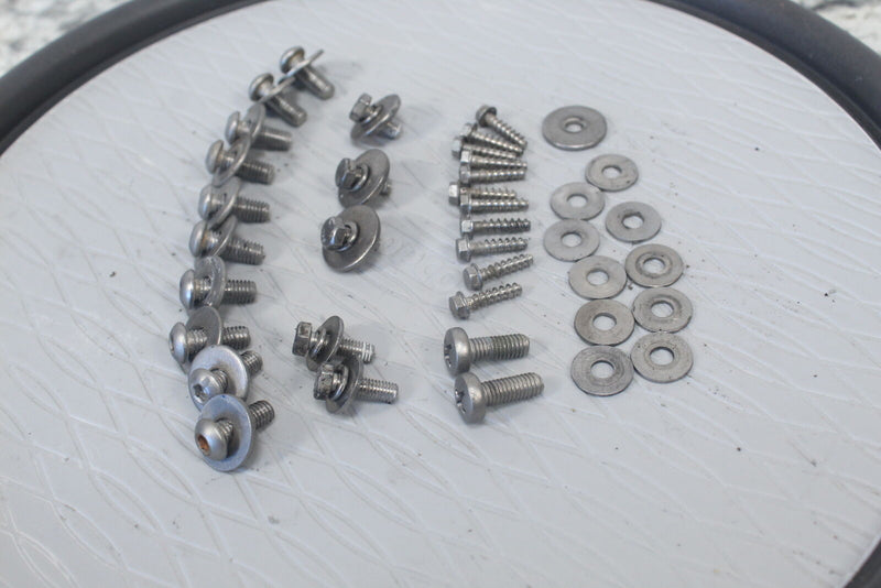 2000 SEA-DOO GTX 951 Hood Panel Bolts 205461660