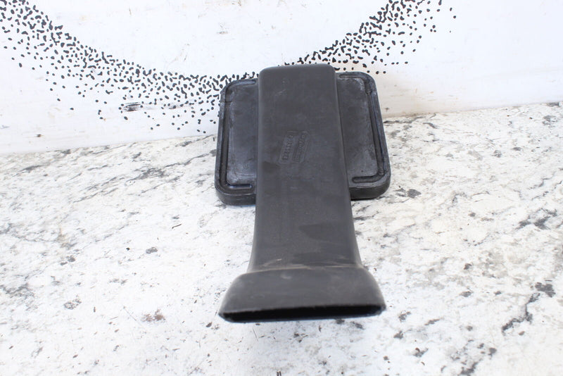 2001 ARCTIC CAT 400 4X4 MANUAL Air Box Lid Cover 0470-383
