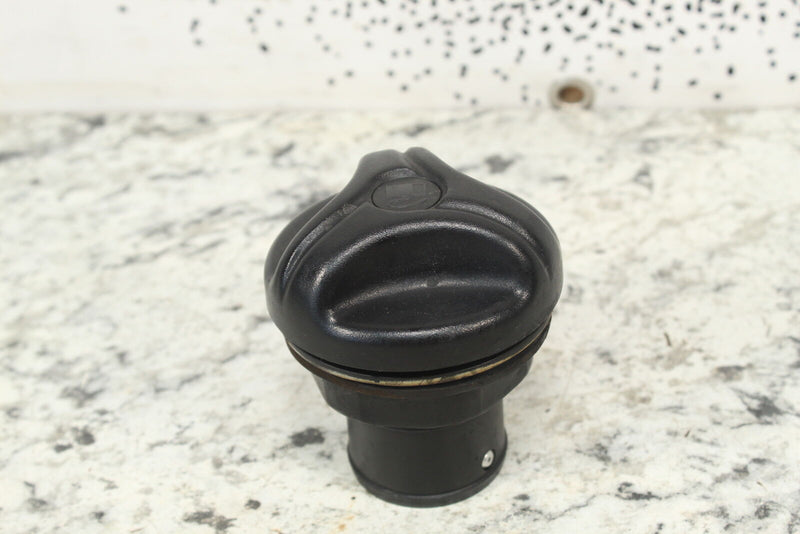 2001 SEA-DOO GTX DI 951 Gas Cap Fuel 275500430