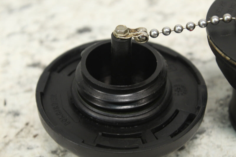 2001 SEA-DOO GTX DI 951 Gas Cap Fuel 275500430