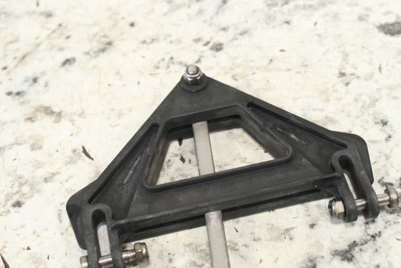 2001 SEA-DOO GTX DI 951 Reverse Linkage Triangles 271001019