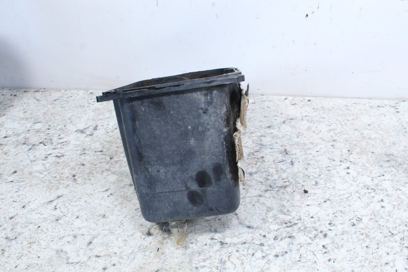 2001 YAMAHA GRIZZLY 600 Airbox Air Box Case 1UY-14411-01-00