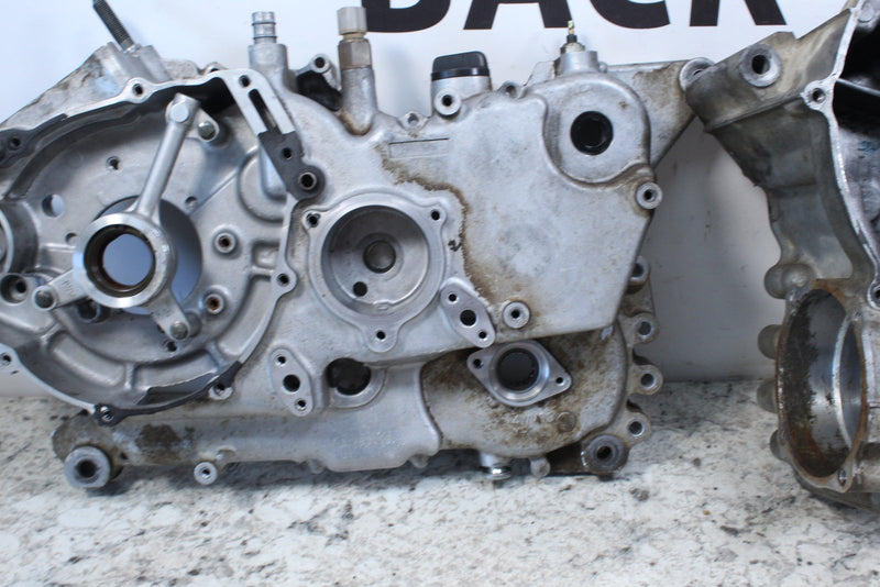 2001 YAMAHA GRIZZLY 600 Crank Cases Crankcases 4WV-15100-12-00 - ATV