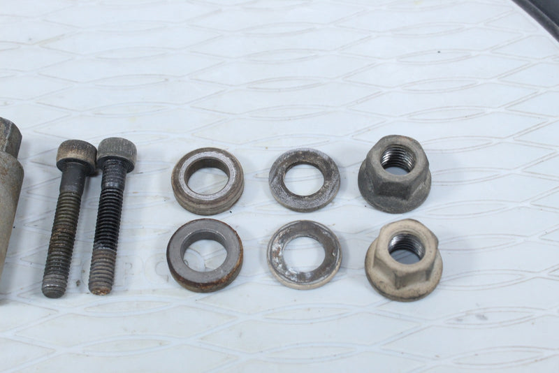 2001 YAMAHA GRIZZLY 600 Cylinder Nuts and Washers 90179-10201-00 90201-10590-00
