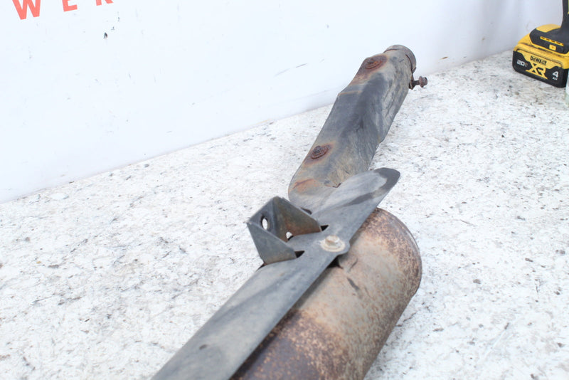 2001 YAMAHA GRIZZLY 600 Exhaust Pipe Muffler Silencer 5GT-14711-00-00