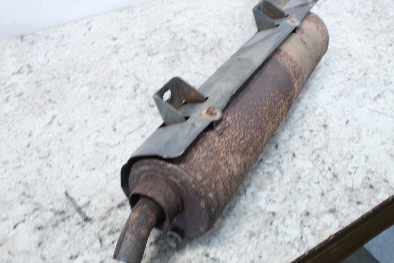 2001 YAMAHA GRIZZLY 600 Exhaust Pipe Muffler Silencer 5GT-14711-00-00