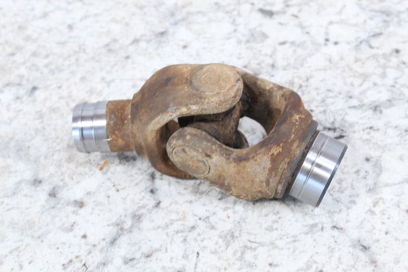 2001 YAMAHA GRIZZLY 600 Front Drive Prop Shaft Yoke U Joint 5GT-46108-00-00 - ATV