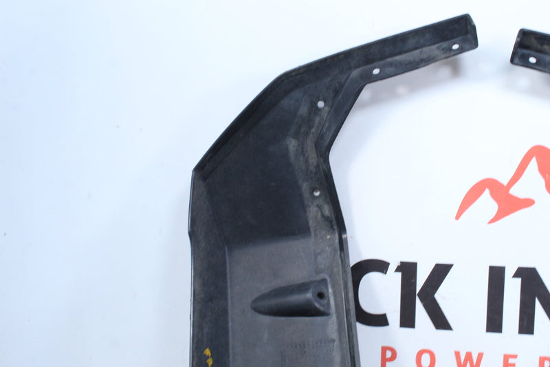 2001 YAMAHA GRIZZLY 600 Front Upper Mud Guards 4WV-21551-00-00