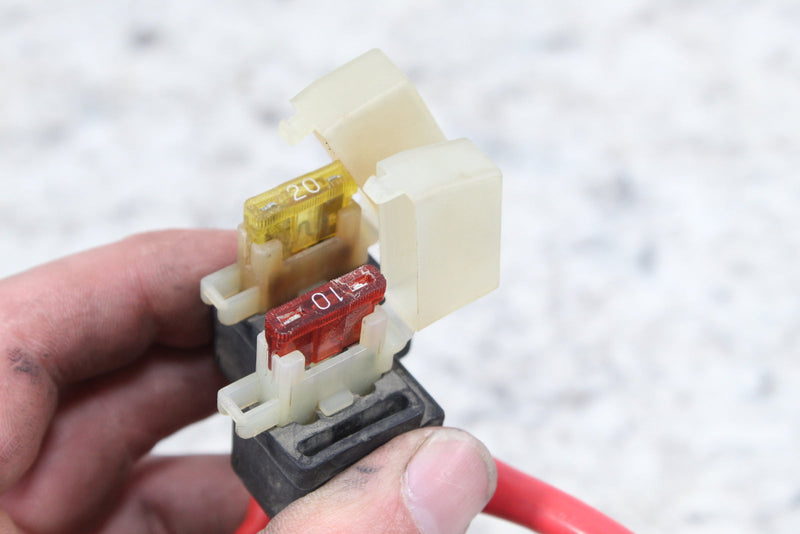 2001 YAMAHA GRIZZLY 600 Fuse Holder Assembly Harness 5GT-82150-00-00 - ATV
