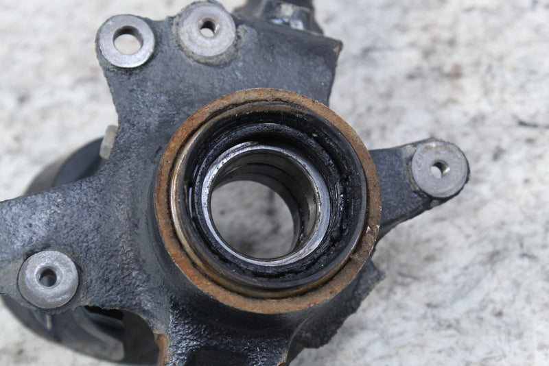 2001 YAMAHA GRIZZLY 600 Left Front Steering Knuckle Spindle 5GT-23501-00-00
