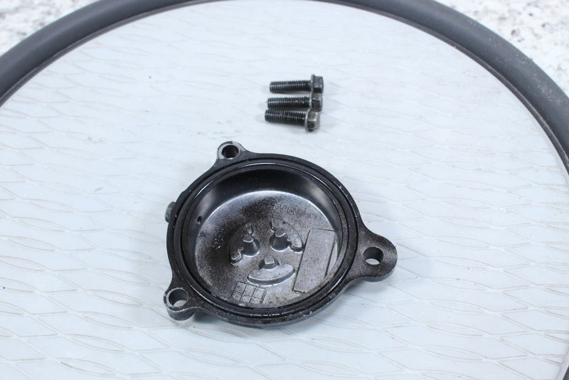 2001 YAMAHA GRIZZLY 600 Oil Filter Cap Cover & Bolts 583-13447-01-00