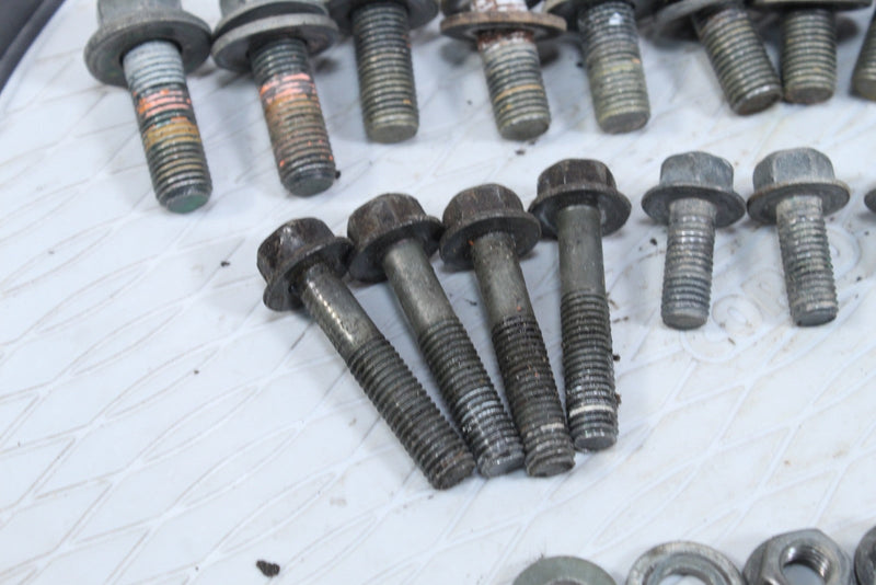 2001 YAMAHA GRIZZLY 600 Rear Axle Housing Bolts 90105-10751-00