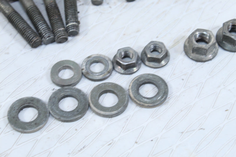 2001 YAMAHA GRIZZLY 600 Rear Axle Housing Bolts 90105-10751-00