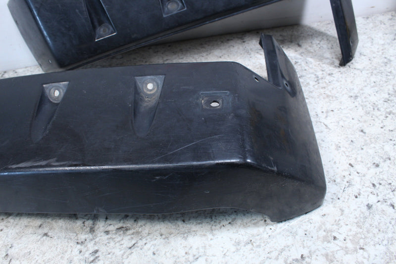 2001 YAMAHA GRIZZLY 600 Rear Upper Mud Guards 4WV-2162J-00-00 4WV-2162H-00-00