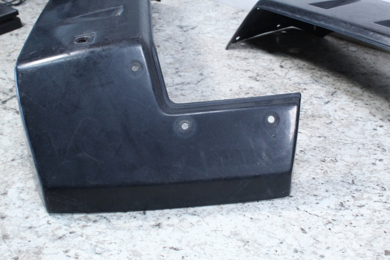 2001 YAMAHA GRIZZLY 600 Rear Upper Mud Guards 4WV-2162J-00-00 4WV-2162H-00-00