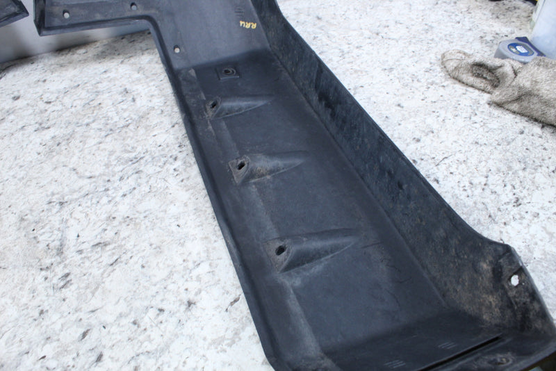 2001 YAMAHA GRIZZLY 600 Rear Upper Mud Guards 4WV-2162J-00-00 4WV-2162H-00-00