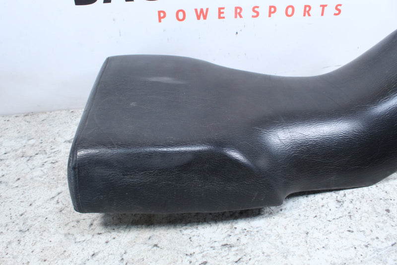 2001 YAMAHA GRIZZLY 600 Seat Saddle 4WV-24710-A0-00