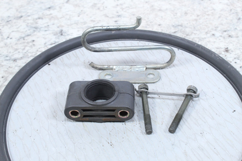 2001 YAMAHA GRIZZLY 600 Steering Post Bushings Clamps 1UY-23812-00-00