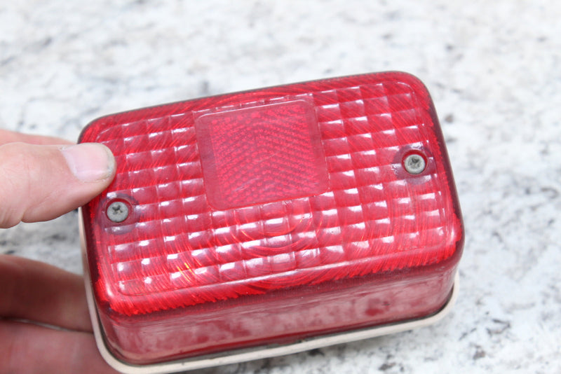 2001 YAMAHA GRIZZLY 600 Taillight Brake Light Tail 4XE-84710-00-00 - ATV