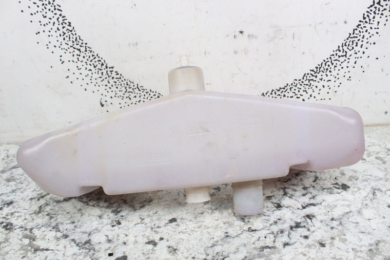 2001 YAMAHA WAVERUNNER GP800R Oil Tank  F0D-U775B-02-00