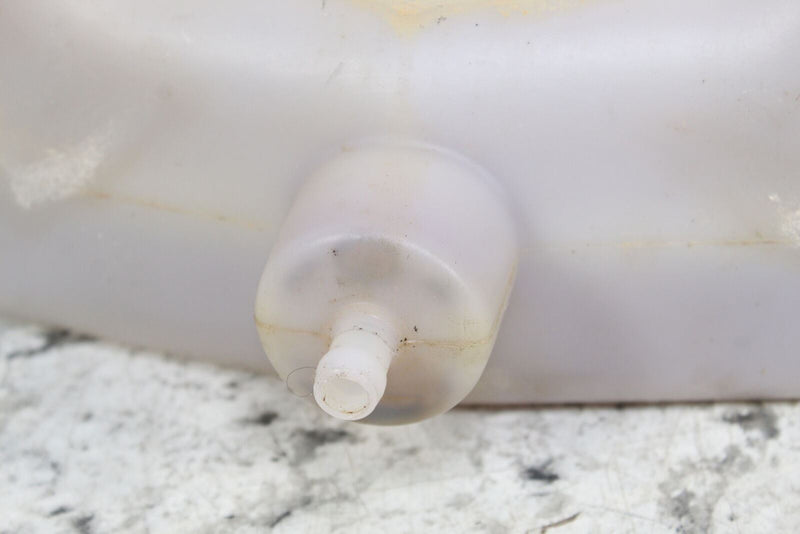 2001 YAMAHA WAVERUNNER GP800R Oil Tank  F0D-U775B-02-00