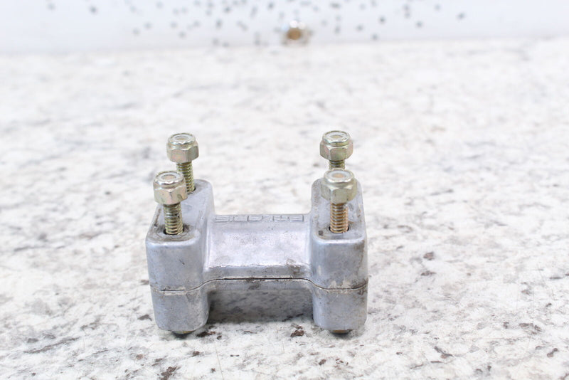 2002 POLARIS SPORTSMAN 500 Handlebar Clamps and Bolts  2200774  7515189