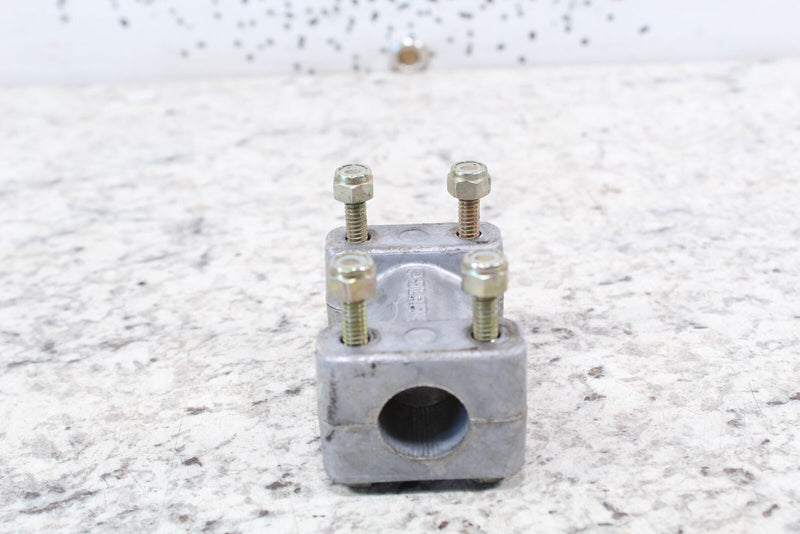 2002 POLARIS SPORTSMAN 500 Handlebar Clamps and Bolts  2200774  7515189
