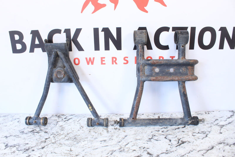 2002 POLARIS SPORTSMAN 700 Rear Right Control A Arm Arms 1012718-067 - ATV