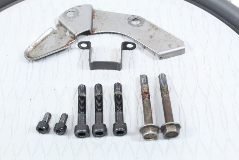 2002 POLARIS SPORTSMAN 700 Stator Mounting Bolts & Plate 7517848 7517847 524536 - ATV