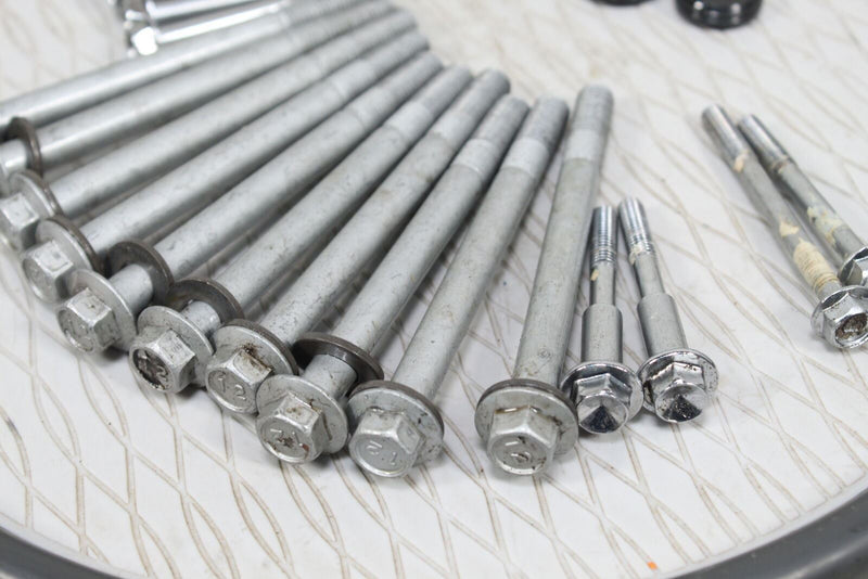 Watercraft - 2002 YAMAHA Waverunner FX 140 FX1000 Crankcase Bolts 90105-093A5-00