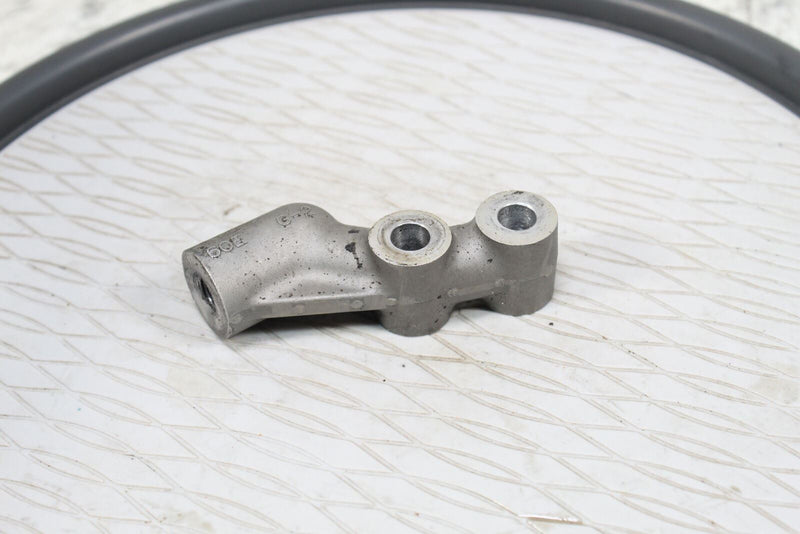 Watercraft - 2002 YAMAHA Waverunner FX 140 FX1000  Exhaust Muffler Mount Stay 60E-14771-00-94