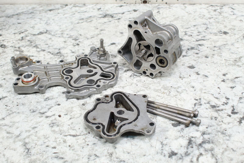Watercraft - 2002 YAMAHA Waverunner FX 140 FX1000  Oil Pump Assembly 60E-13300-00-00