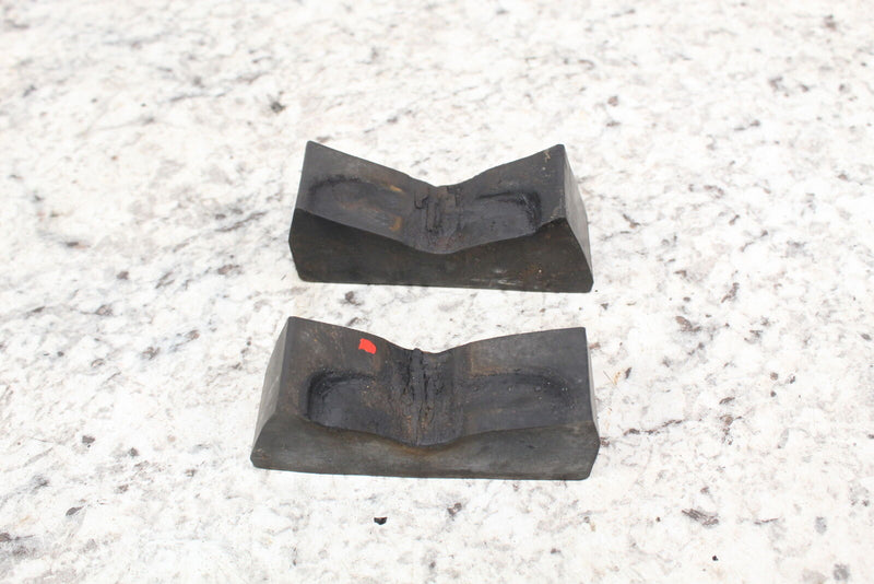 2004 POLARIS PRO X XR 440 Ski Bumpers Stops 5412018 - Snowmobile