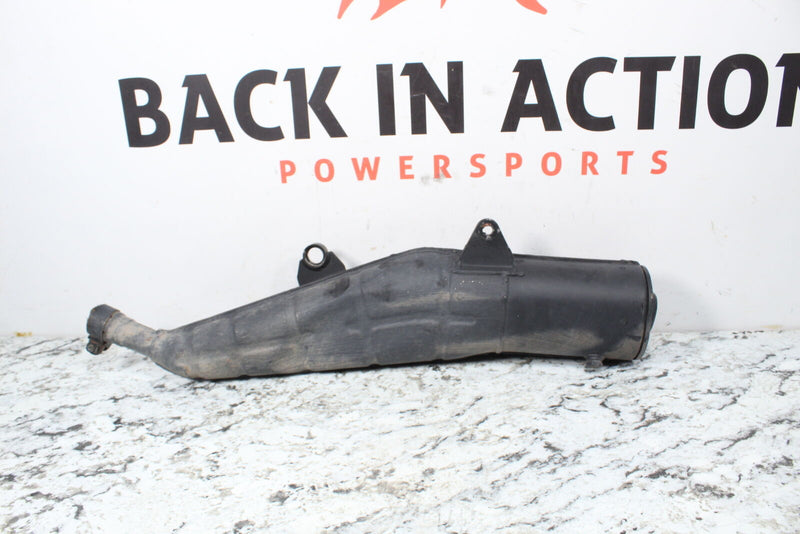 2004 SUZUKI DR200SE DR200 Exhaust Muffler Silencer 14301-42A61-H01 - Motorcycle