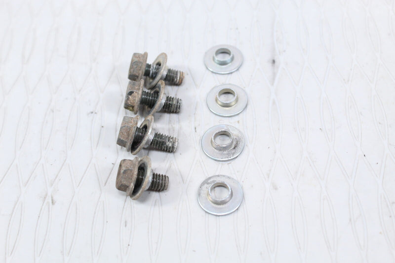 2004 SUZUKI DR200SE DR200 Front Fender Mounting Bolts 01550-06163 - Motorcycle