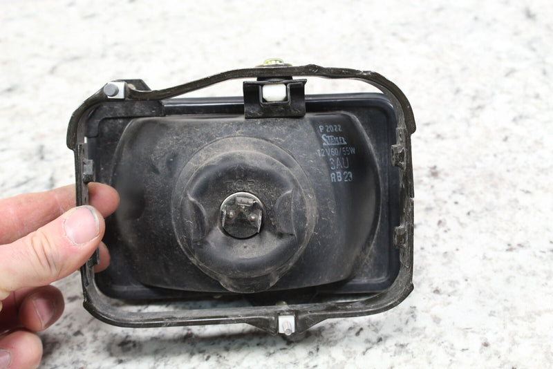 2004 SUZUKI DR200SE DR200 Headlight Head Light 35100-14A32-999 - Motorcycle
