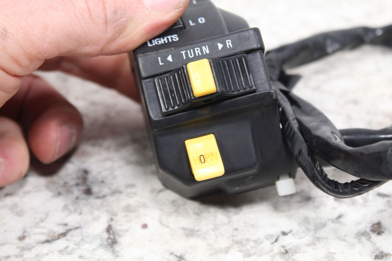 2004 SUZUKI DR200SE DR200 Left Handlebar Switch Turn/Light/Horn 37400-44A00 - Motorcycle