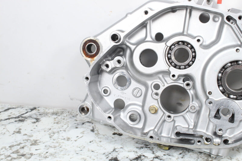 2004 SUZUKI DR200SE DR200 Main Cases Crank Crankcases 11300-42A50 - Motorcycle