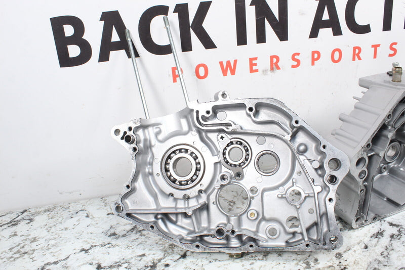 2004 SUZUKI DR200SE DR200 Main Cases Crank Crankcases 11300-42A50 - Motorcycle