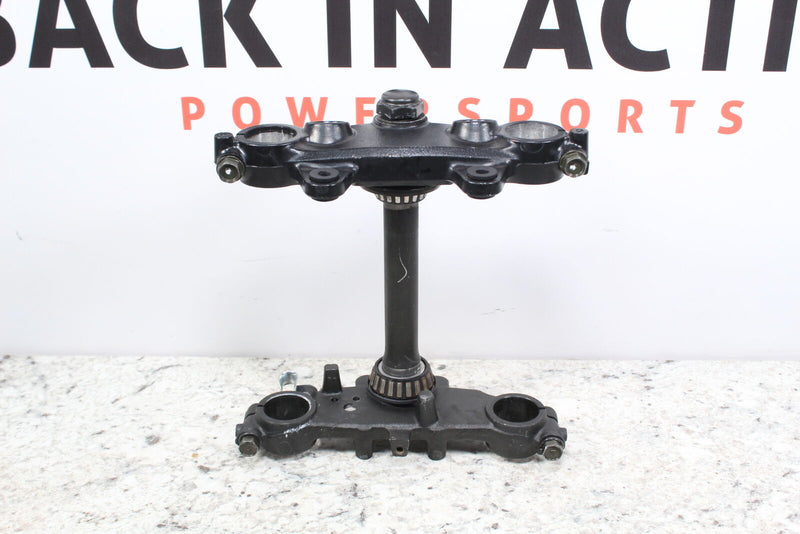 2004 SUZUKI DR200SE DR200 Triple Trees Steering Stem Bridge 51410-42AB0 - Motorcycle