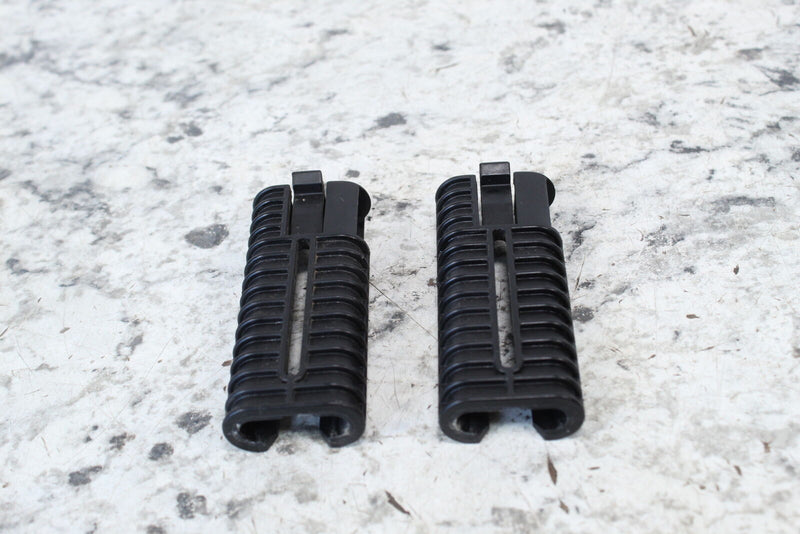 2004 YAMAHA WAVERUNNER FX CRUISER HO Airbox Lid Clips (2) 66V-13898-00-00 - Watercraft