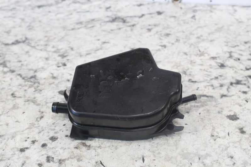 2004 YAMAHA WAVERUNNER FX CRUISER HO Oil Seperator Tank 60E-11164-00-00 - Watercraft