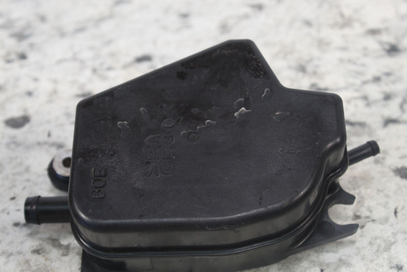 2004 YAMAHA WAVERUNNER FX CRUISER HO Oil Seperator Tank 60E-11164-00-00 - Watercraft